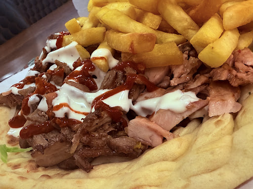 Photo of Fresh Shawarma & Naan - 106 Dunstable Rd, Luton LU1 1EW